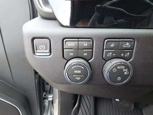 New 2026 Chevrolet Silverado 1500 LT w/ Z71 Off-Road Package image 22