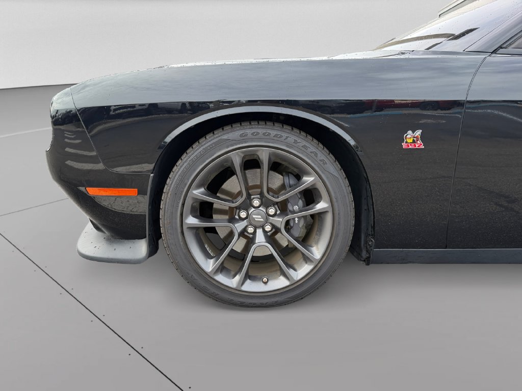 Used 2022 Dodge Challenger R/T Scat Pack w/ Driver Convenience Group RWD image 30