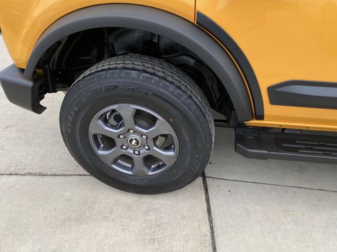 Used 2022 Ford Bronco Big Bend image 5