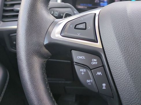 Certified 2021 Ford Edge Titanium w/ Equipment Group 301A image 25