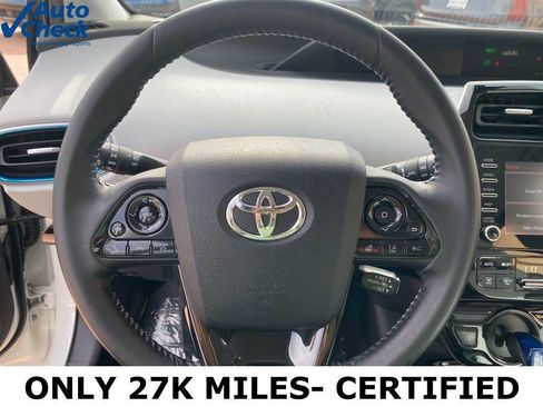 Used 2020 Toyota Prius XLE w/ Advanced Technology Package image 25