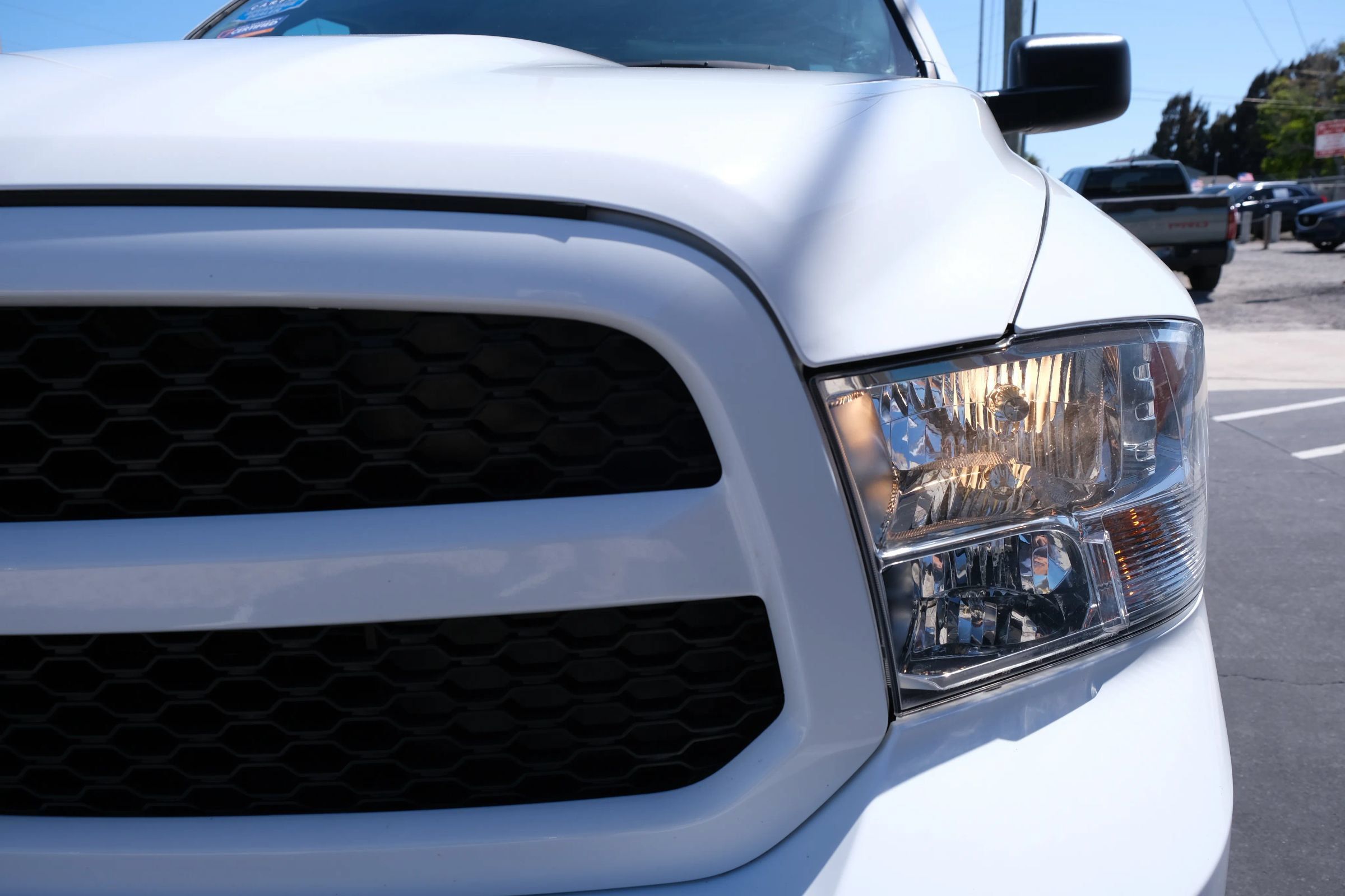 Used 2017 RAM 1500 Express AWD/4WD image 21