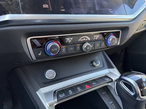 Used 2019 Audi Q3 2.0T Premium image 21