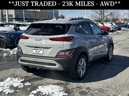Used 2023 Hyundai Kona SEL w/ Convenience Package image 3