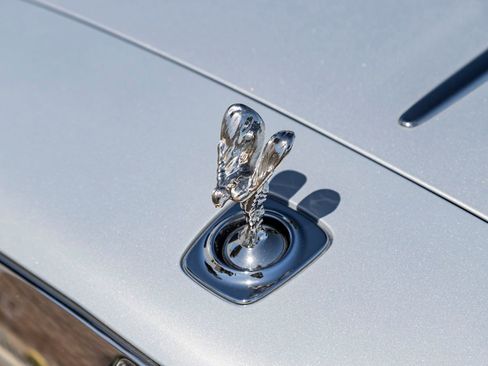 Used 2016 Rolls-Royce Dawn RWD image 7