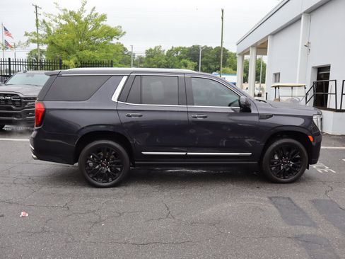 Used 2024 GMC Yukon Denali w/ Denali Reserve Package AWD/4WD image 11