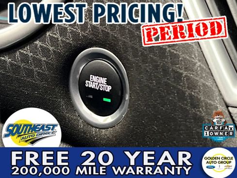 Used 2025 Chevrolet Malibu LT image 40