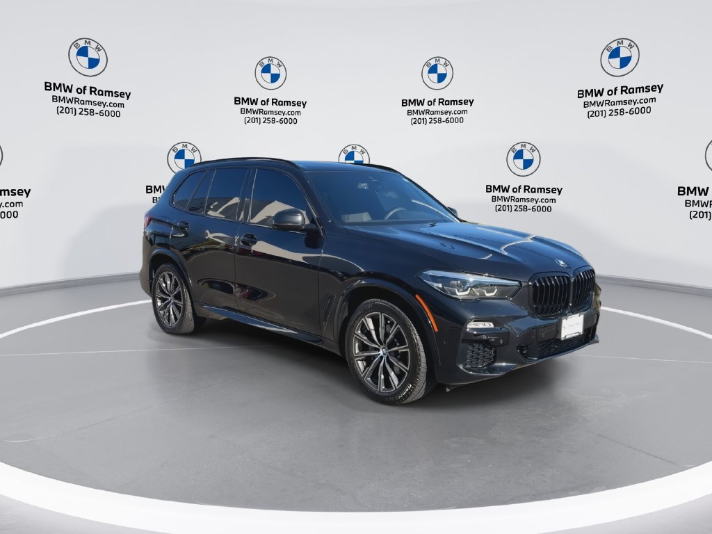 Used 2020 BMW X5 xDrive40i w/ M Sport Package AWD/4WD image 2