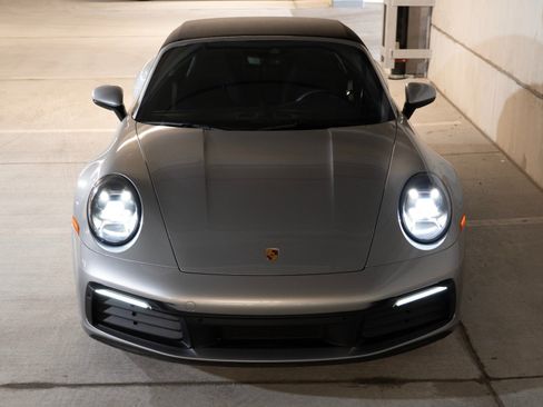 Certified 2020 Porsche 911 Carrera image 6