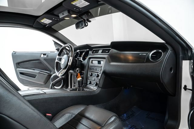 Used 2013 Ford Mustang GT Premium RWD image 23