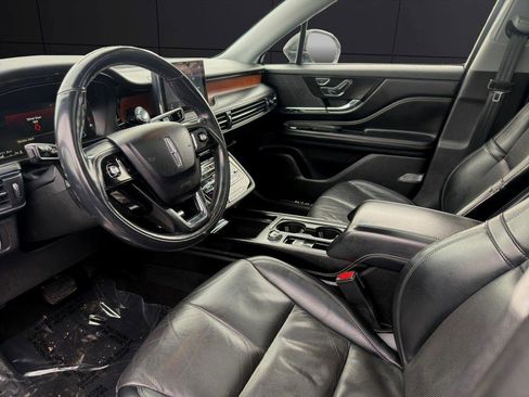 Used 2022 Lincoln Corsair Grand Touring image 12