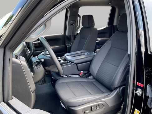 Used 2024 Chevrolet Silverado 1500 Custom RWD image 8