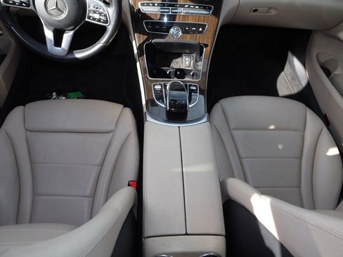 Used 2019 Mercedes-Benz C 300 4MATIC Sedan image 7