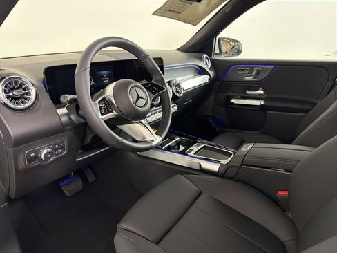 New 2026 Mercedes-Benz GLB 250 4MATIC image 10