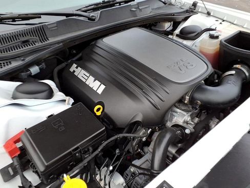 Used 2023 Dodge Challenger R/T w/ Blacktop Package image 16