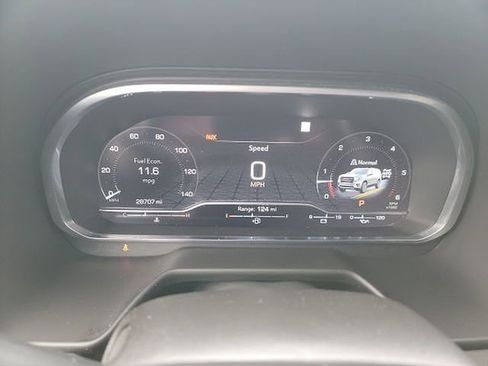 Used 2023 GMC Yukon AT4 w/ AT4 Premium Plus Package image 13