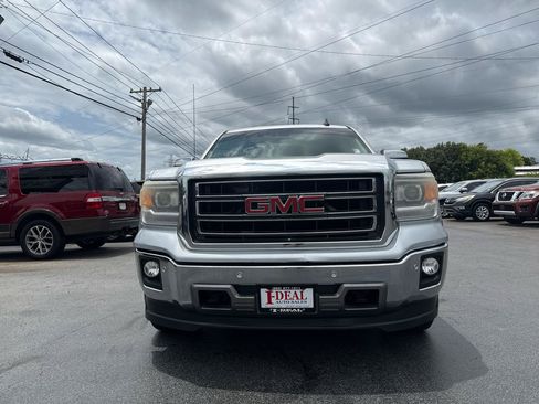 Used 2015 GMC Sierra 1500 SLT w/ SLT Crew Cab Value Package AWD/4WD image 2