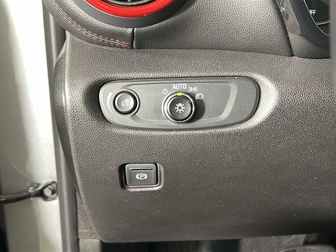 Used 2023 Chevrolet Blazer RS AWD/4WD image 23