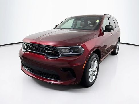 Used 2025 Dodge Durango GT AWD/4WD image 3