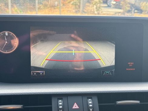 Used 2021 Lexus ES 350 w/ Premium Package image 24