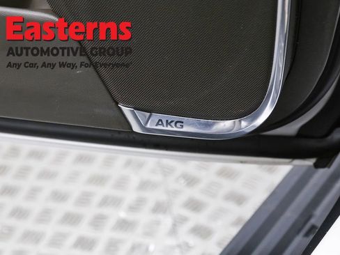 Used 2022 Cadillac Escalade ESV Sport w/ Touring Package image 22