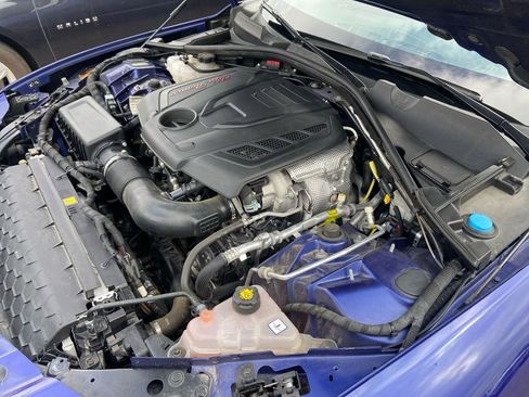 Used 2020 Alfa Romeo Giulia AWD w/ Nero Edizione image 34