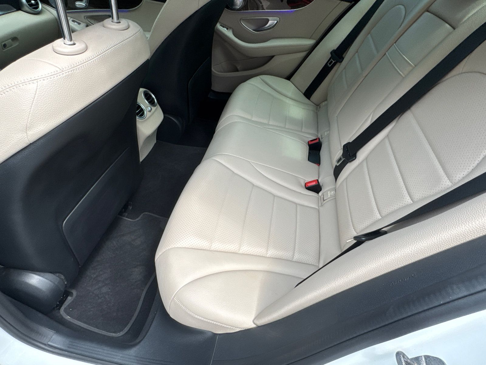 Used 2021 Mercedes-Benz C 300 Sedan image 22
