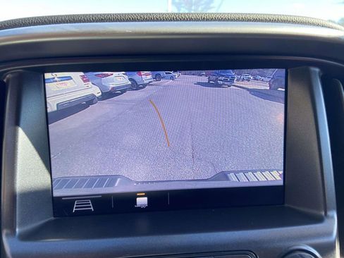 Used 2019 Chevrolet Colorado ZR2 image 22