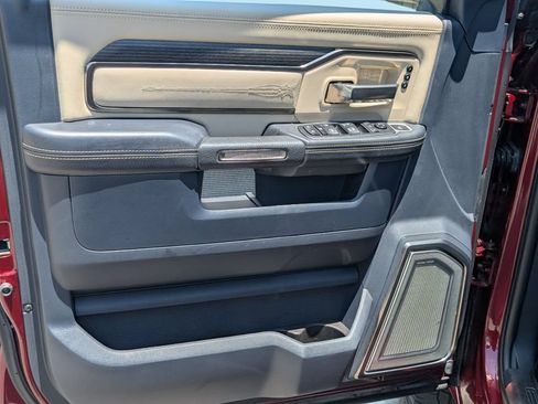 Used 2019 RAM 2500 Limited AWD/4WD image 15