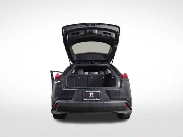 Used 2022 Lexus UX 200 w/ Accessory Package (Z2) FWD image 25