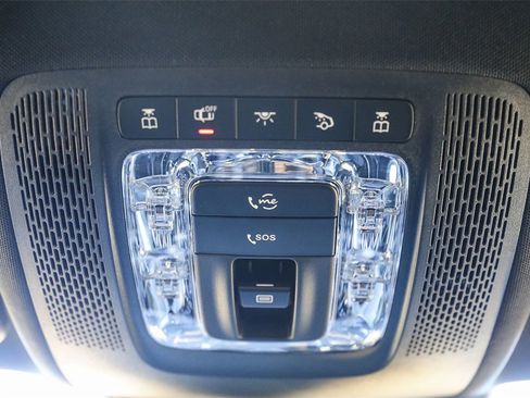 New 2025 Mercedes-Benz GLA 250 4MATIC image 18