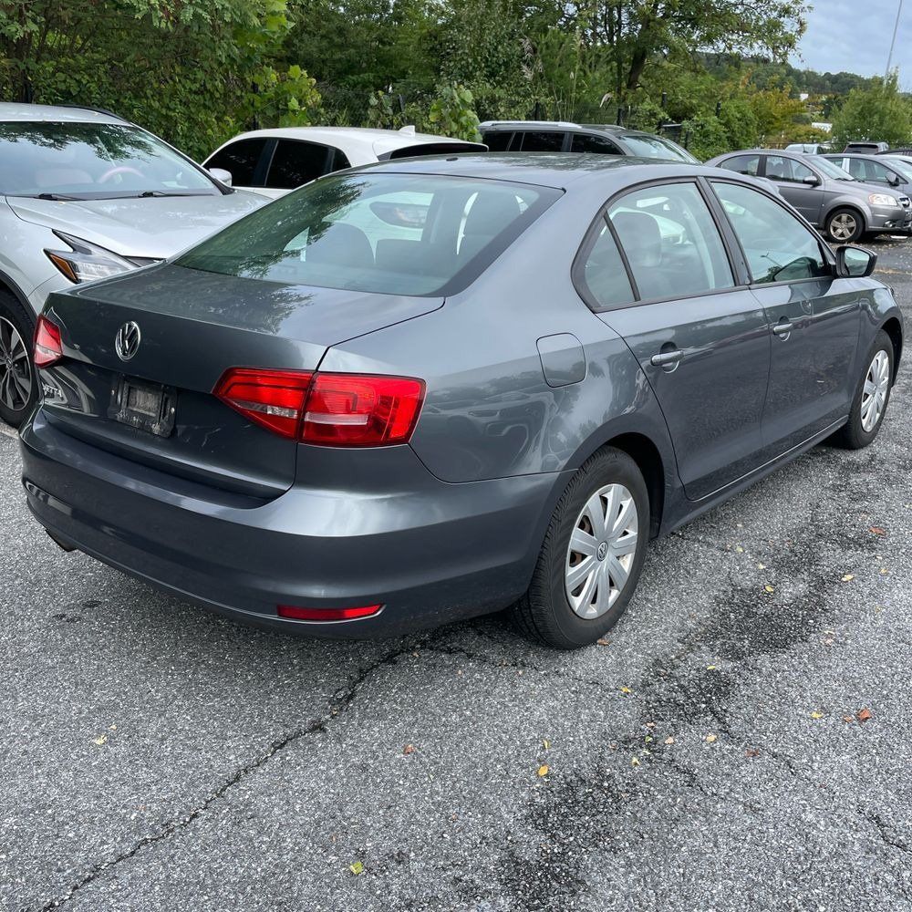 Used 2015 Volkswagen Jetta S FWD image 3