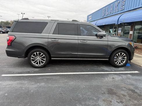 Used 2018 Ford Expedition Max Limited image 19