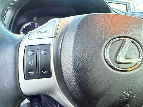 Used 2013 Lexus CT 200h w/ Premium Pkg w/Navigation image 33