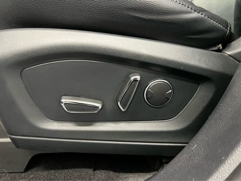 Used 2020 Ford Explorer ST image 17