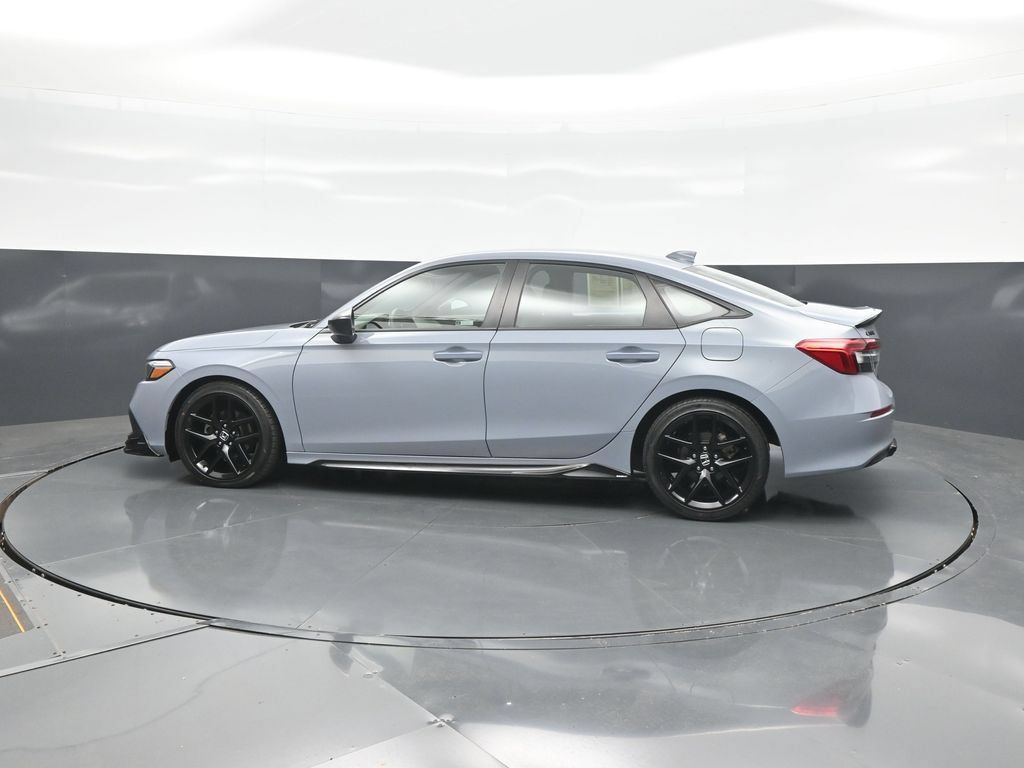 Used 2024 Honda Civic Sport image 4