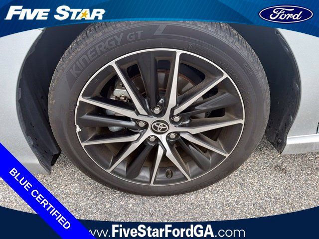 Used 2023 Toyota Camry SE FWD image 9
