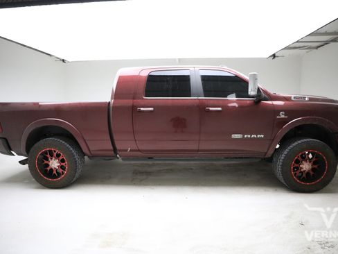 Used 2021 RAM 2500 Limited image 5