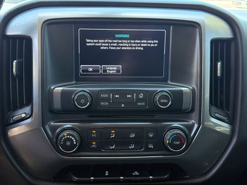 Used 2018 Chevrolet Silverado 1500 LT w/ Trailering Package image 10