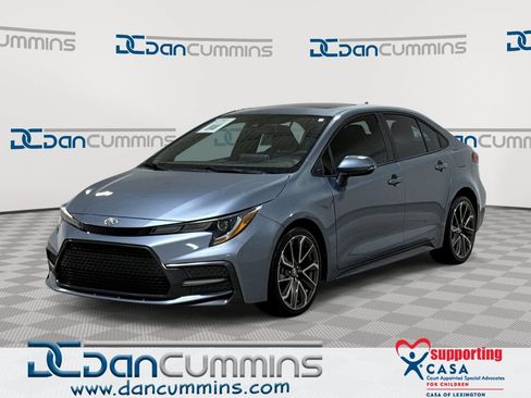 Used 2020 Toyota Corolla XSE FWD image 1
