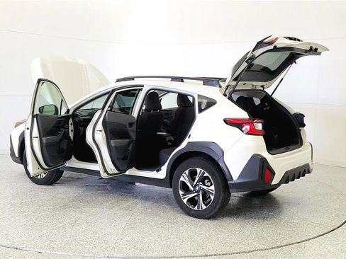 Used 2025 Subaru Crosstrek 2.0i Premium AWD/4WD image 11