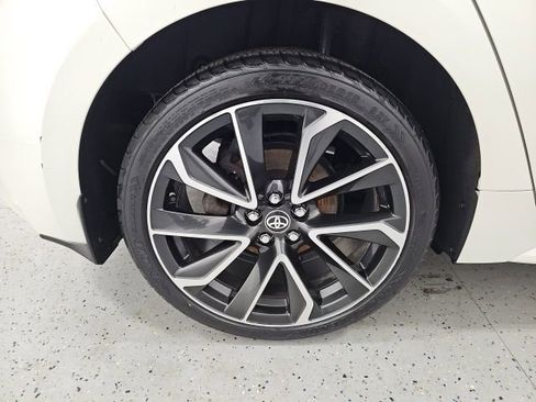 Used 2020 Toyota Corolla XSE FWD image 7