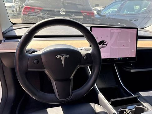 Used 2018 Tesla Model 3 Long Range AWD/4WD image 6