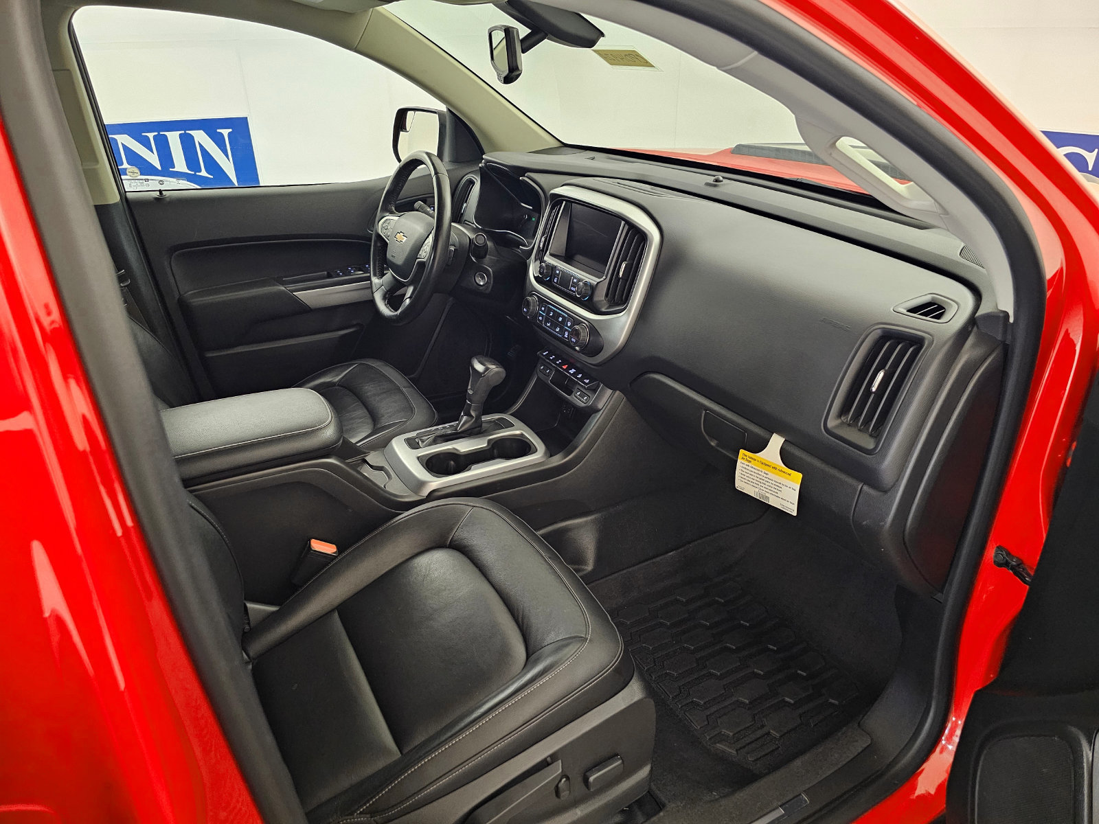 Used 2020 Chevrolet Colorado ZR2 AWD/4WD image 28