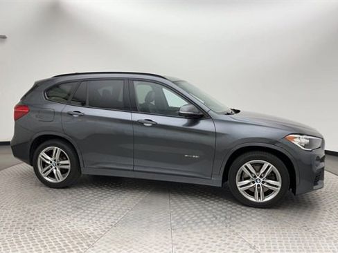 Used 2018 BMW X1 xDrive28i image 9