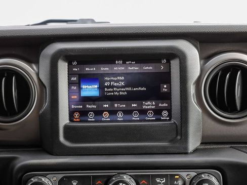 Used 2023 Jeep Gladiator Sport AWD/4WD image 17