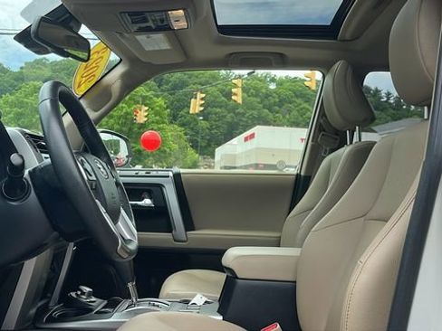 Certified 2023 Toyota 4Runner Limited AWD/4WD image 10