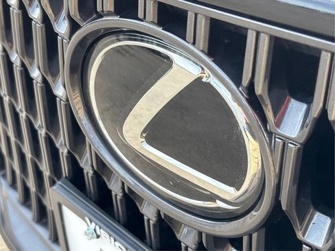 Used 2023 Lexus NX 250 AWD image 14