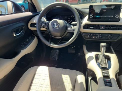 Certified 2024 Honda HR-V LX image 10
