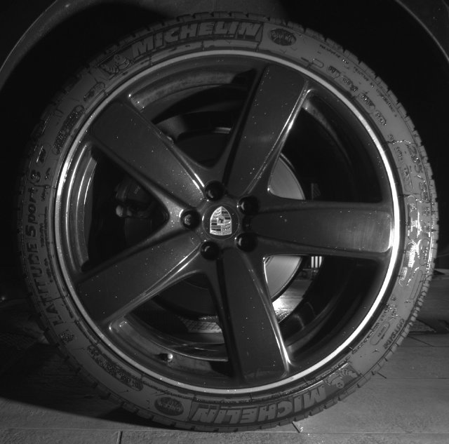 Used 2018 Porsche Macan Turbo AWD/4WD image 12